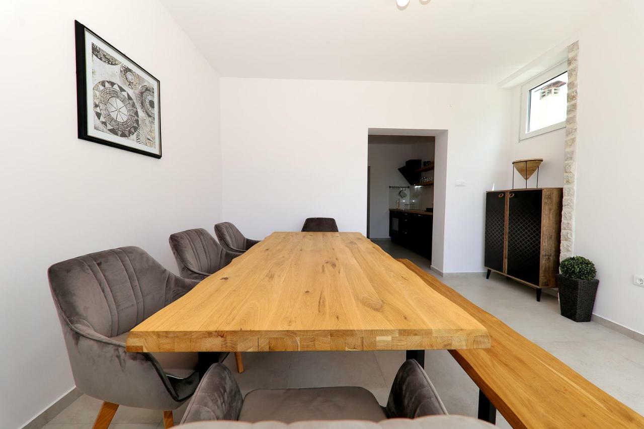 Homestay Apartman Dana