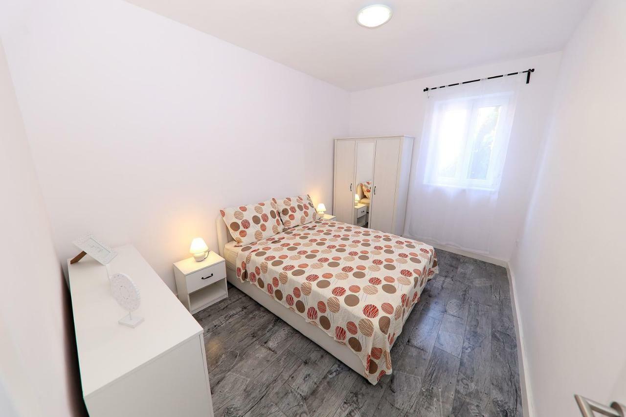 Apartman Dana * Zadar